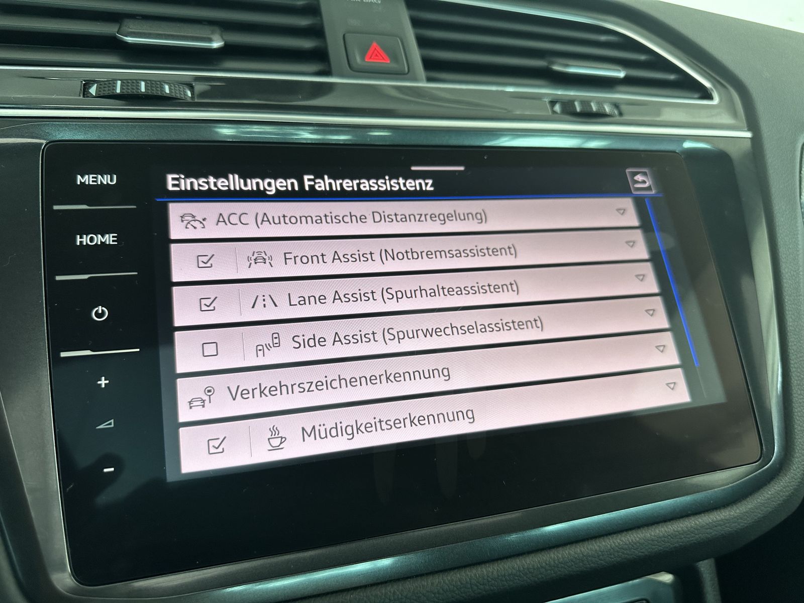 Volkswagen Tiguan R-Line 4M - Samsaru's Car Outlet