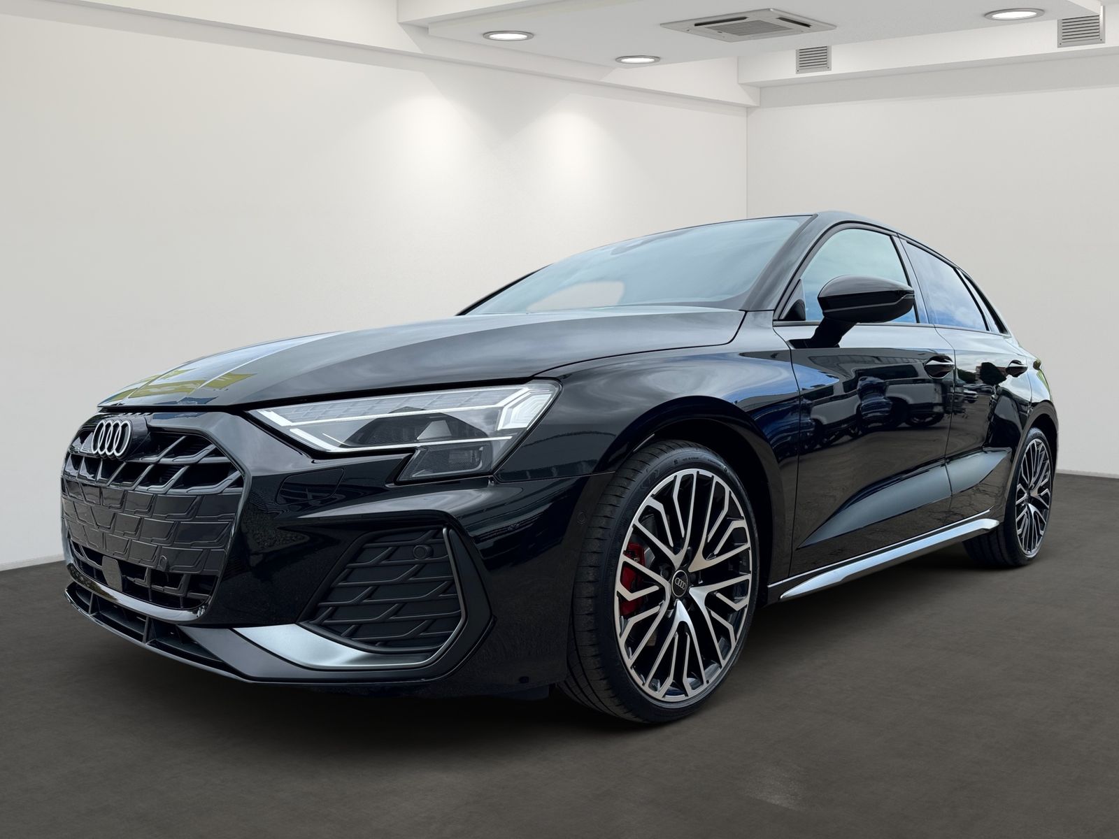 Audi A3 Sportback 35 TFSI S line - Samsaru's Car Outlet