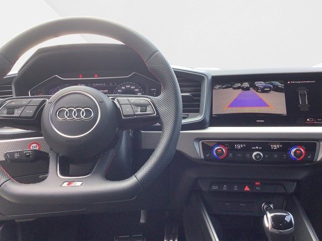 Audi A1 Sportback 35TFSI S-line LED Scheinwerfer, Nav