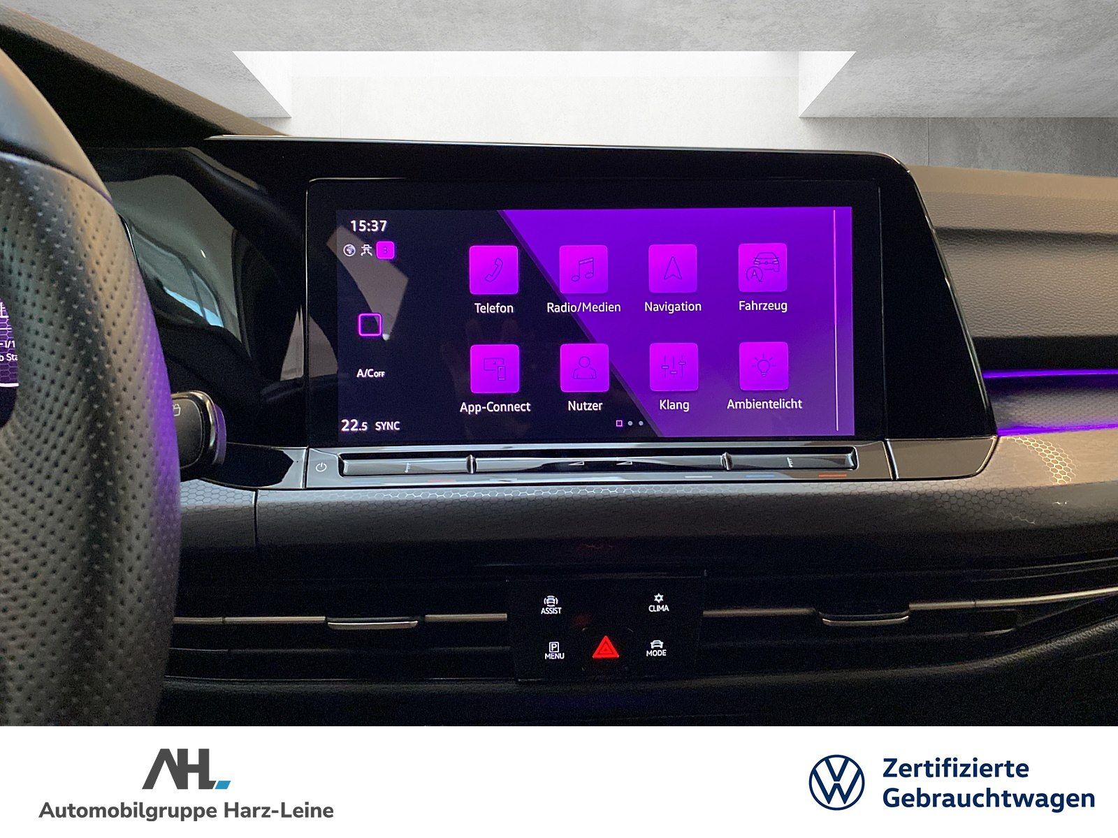 Volkswagen Golf GTI VIII 2.0 TSI DSG - Samsaru's Car Outlet