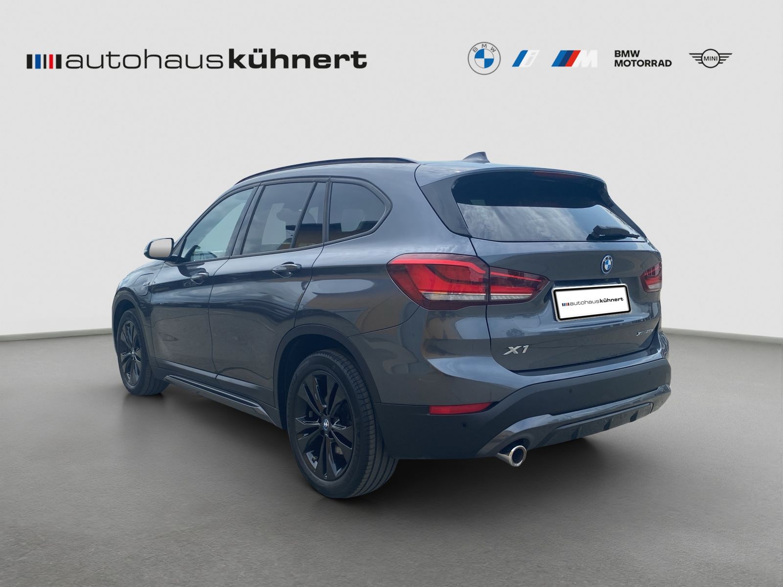 BMW X1 xDrive25e Sport Line - Samsaru's Car Outlet
