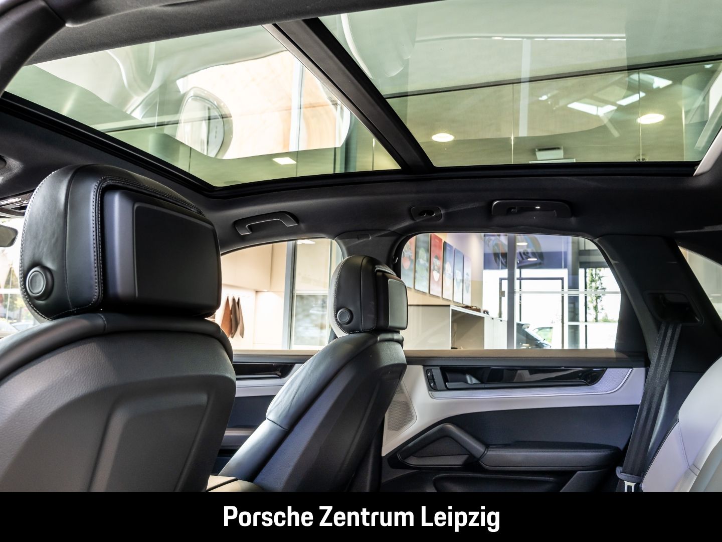 Porsche Cayenne S 22Zoll Luft ACC AHK 360Grad Panorama