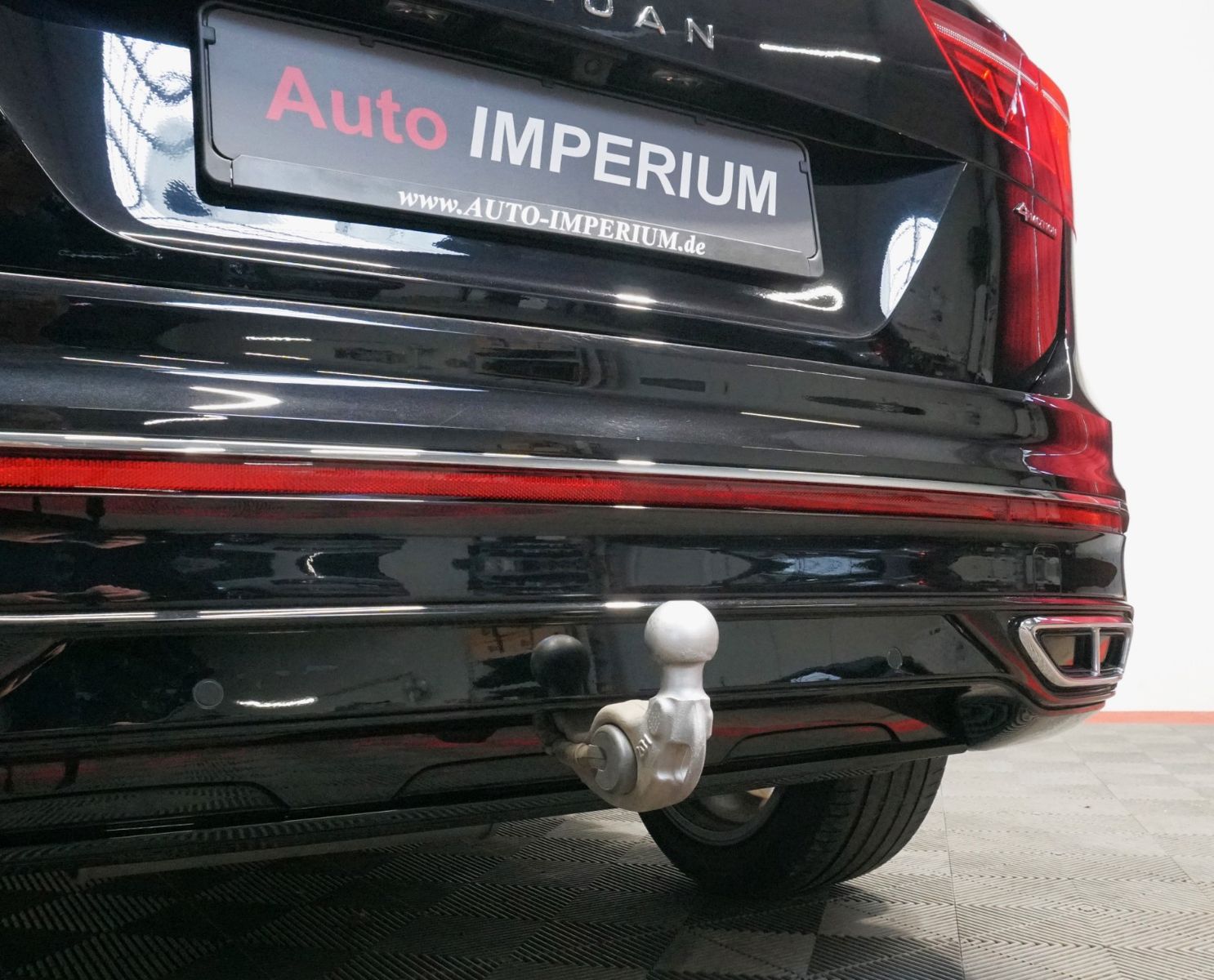 Volkswagen Tiguan R-Line 4Motion 2.0 TDI*IQ.Light*AHK*RfK