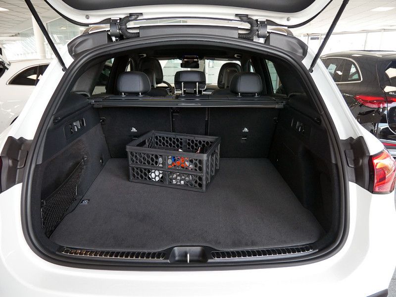 Mercedes-Benz GLC 300 d 4M AMG BURM NIGHT MEMO 360 AHK DISTR