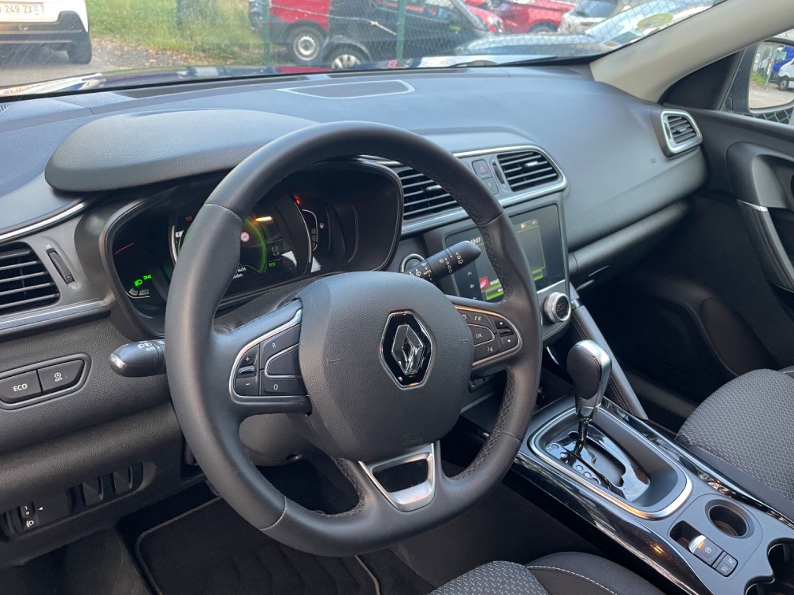Renault Kadjar Business Edition 1.5 DCI - Samsaru's Car Outlet