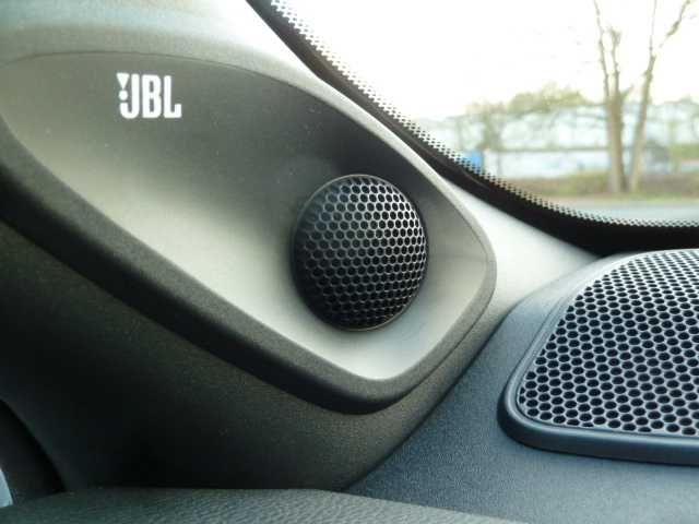 Toyota Yaris Hybrid 1.5 GR SPORT - Navi, JBL, HuD, PDC,