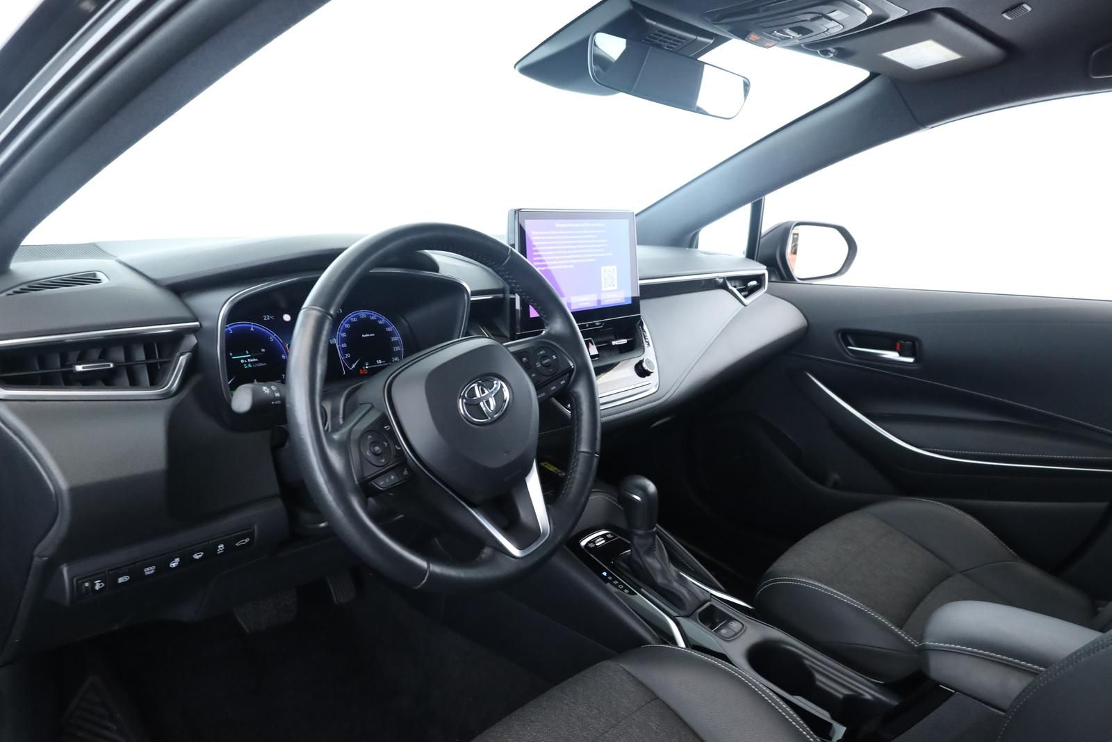 Toyota Corolla Touring Sports 1.8 CVT Team D Navi Kam