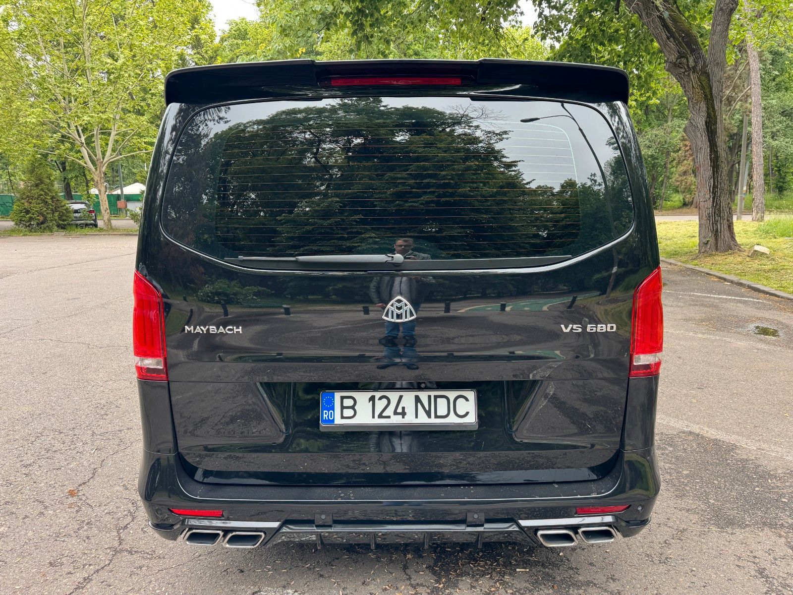 Mercedes-Benz V-Klass Maybach VIP - Samsaru's Car Outlet