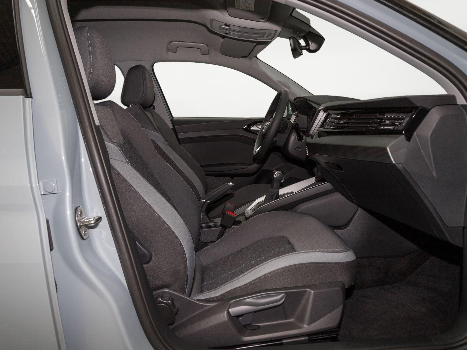 Audi A1 Sportback 25 TFSI ADVANCED - Samsaru's Car Outlet