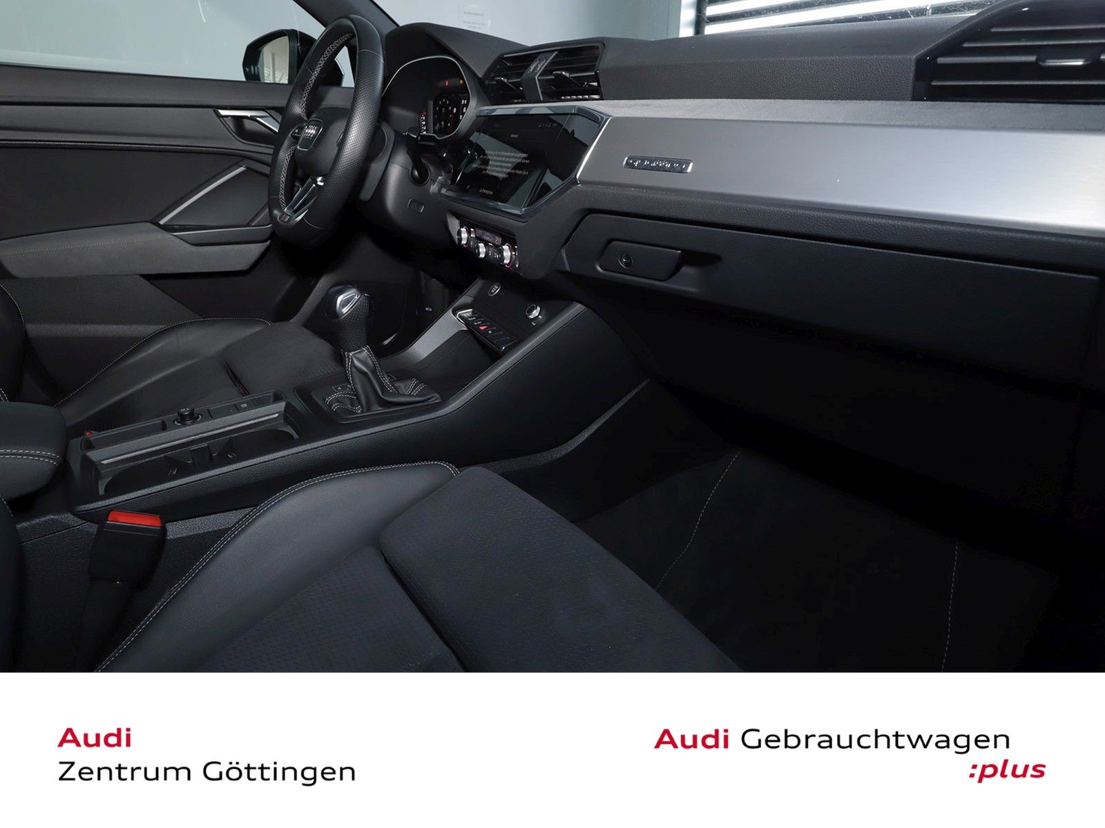 Audi Q3 S line 40 TFSI quattro - Samsaru's Car Outlet