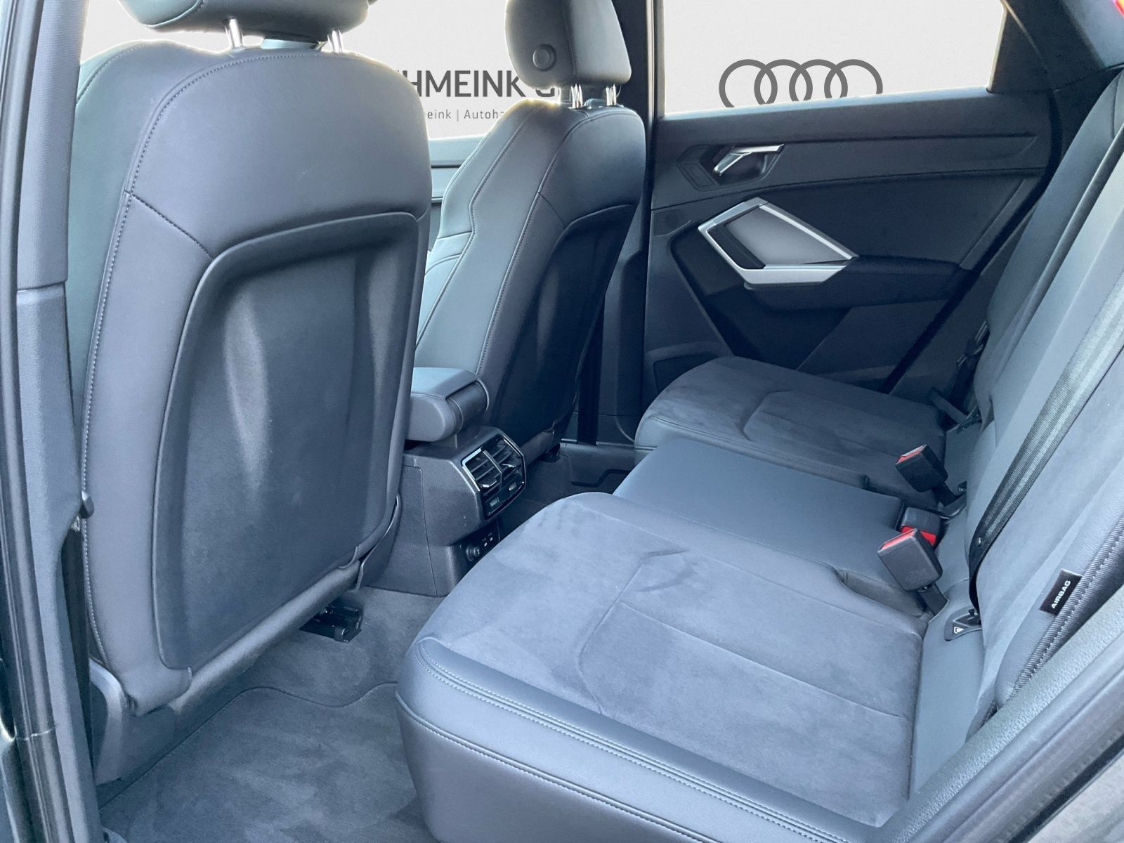 Audi Q3 Sportback 40 TFSI quattro S line - Samsaru's Car Outlet