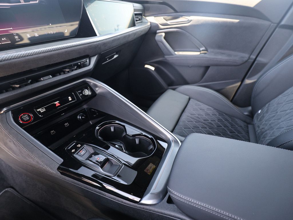 Audi Q5 Sportback TDI quattro - Samsaru's Car Outlet