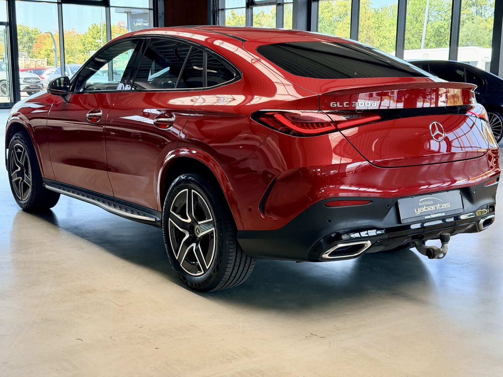 Mercedes-Benz GLC 300 d 4M Coupe AMG Night Pano HA-Lenkung AIR