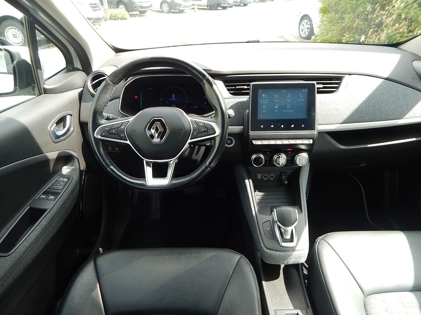 Renault ZOE Experience R110/Z.E. 50 - Samsaru's Car Outlet