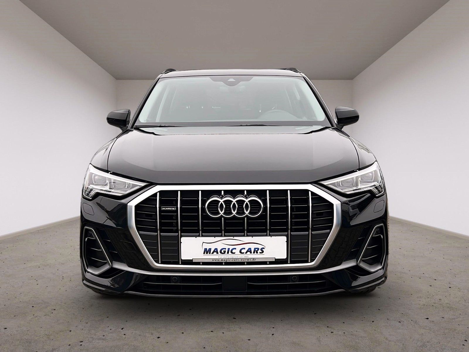 Audi Q3 40 TDI quattro S line - Samsaru's Car Outlet