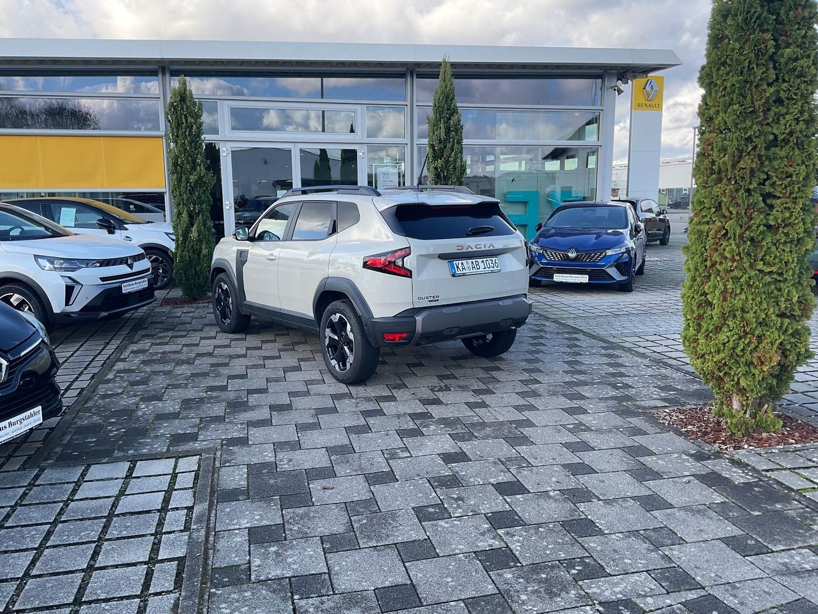 Dacia Duster Dacia Extreme HYBRID 140 - Samsaru's Car Outlet