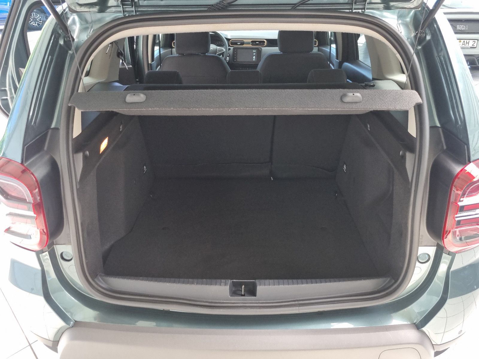 Dacia Duster II Extreme TCe 150 EDC - Samsaru's Car Outlet