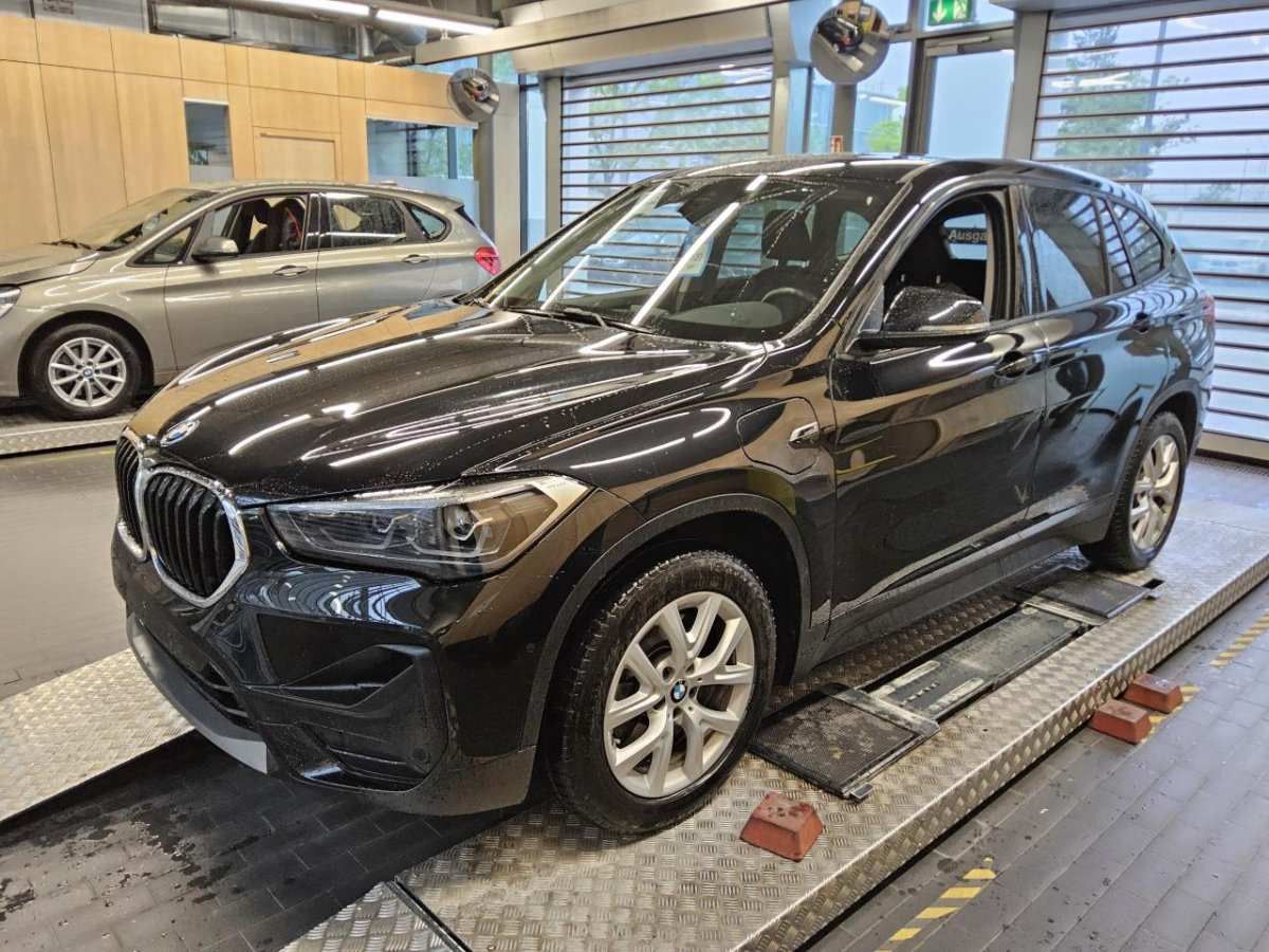 BMW X1 25e xDrive Advantage - Samsaru's Car Outlet