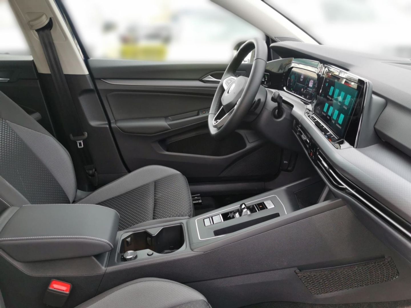Volkswagen Golf 8 VIII Active 2.0 TDI - Samsaru's Car Outlet