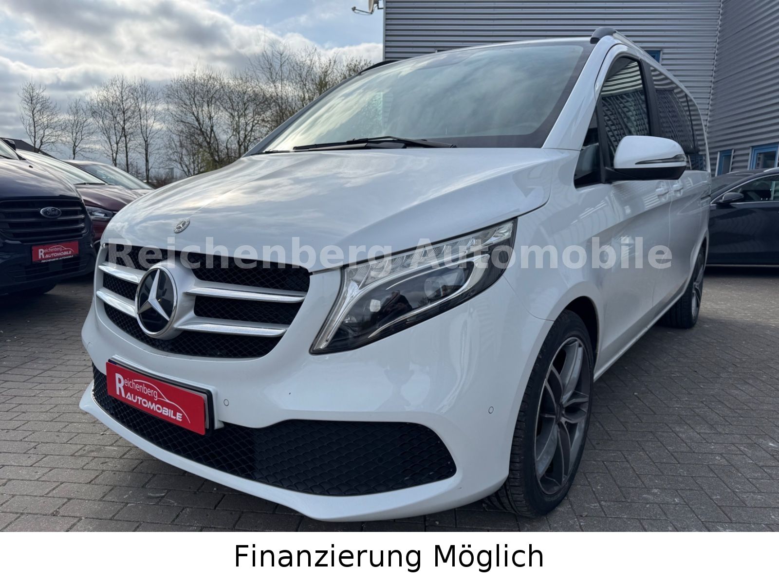 Mercedes-Benz V 250 - Samsaru's Car Outlet