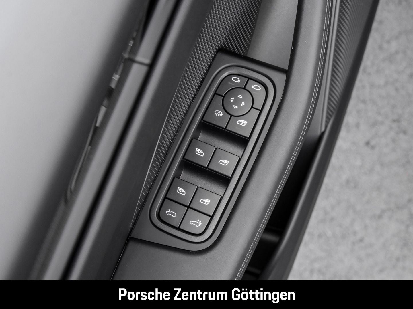Porsche Macan Turbo InnoDrive LED-Matrix HA-Lenkung