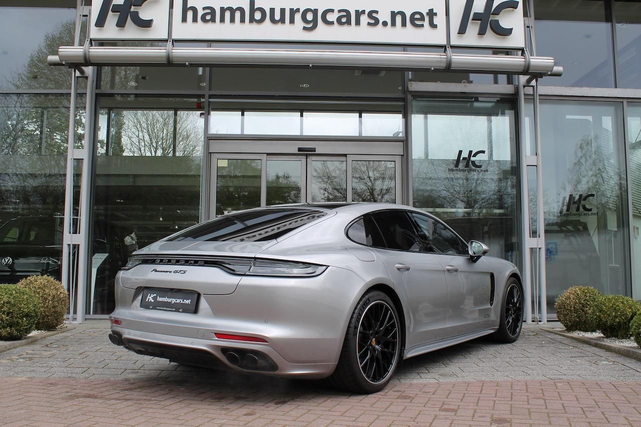 Porsche Panamera GTS HUD Panorama Softclose PDCC Inno...