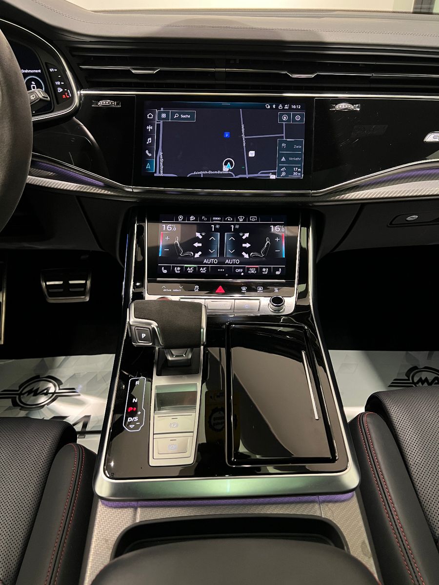 Audi RSQ8 4.0|HUD|KERAMIK|CARBON|SOFT|LUFT|3D|MASSAG|