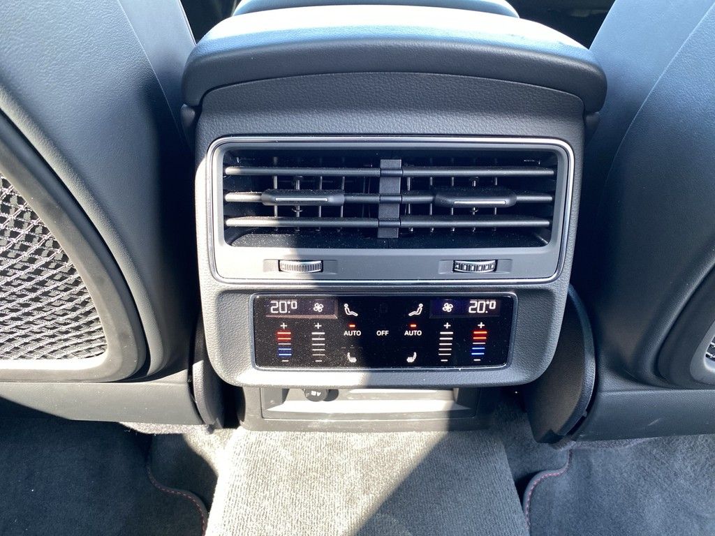 Audi Q7 50 TDI qu. tiptronic S line ACC B&O AHK Pano