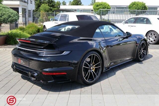 Porsche 992 - 911 Carrera 3.8 Turbo S cabrio BURMESTER