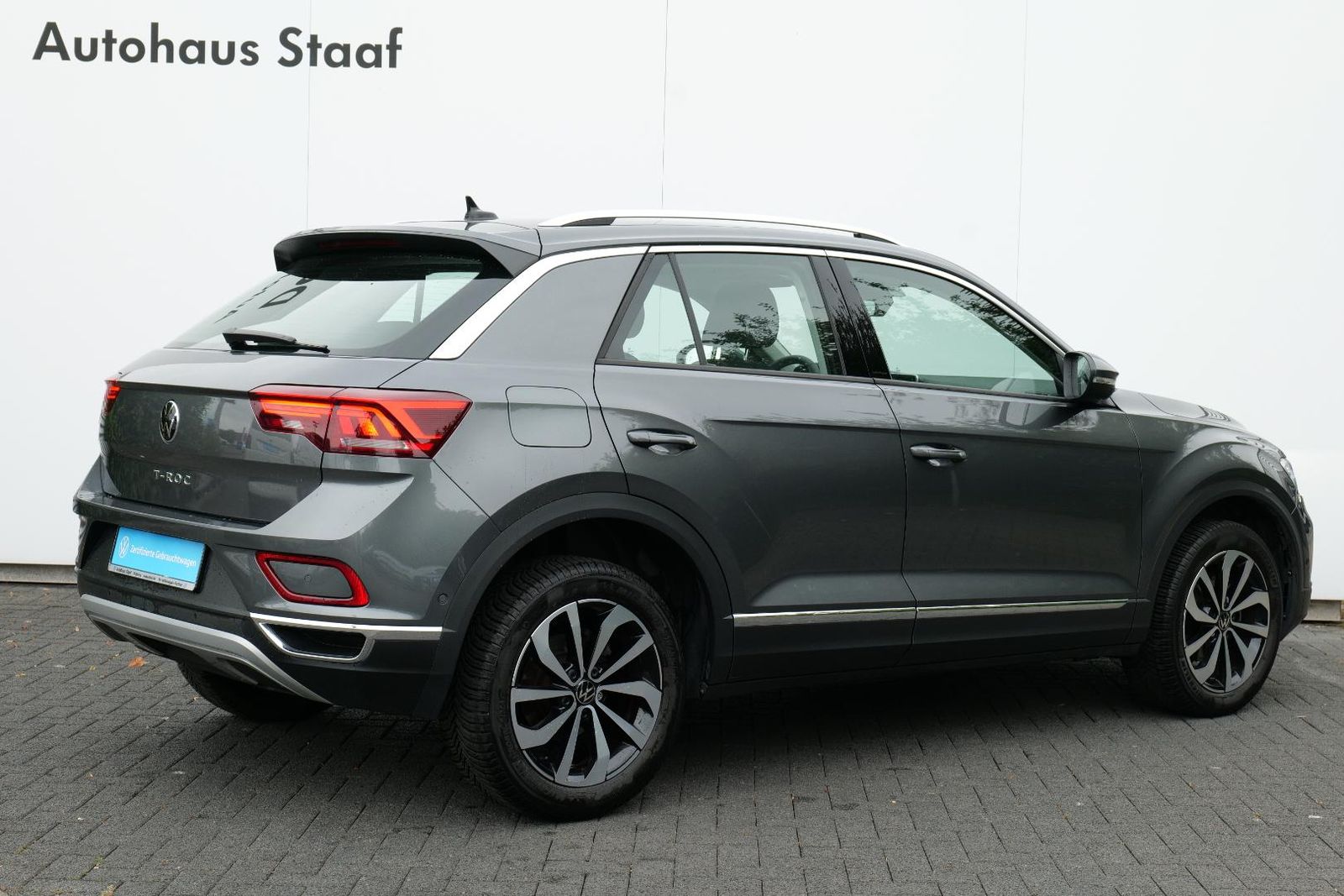 Volkswagen T-ROC Style 1.5 TSI - Samsaru's Car Outlet