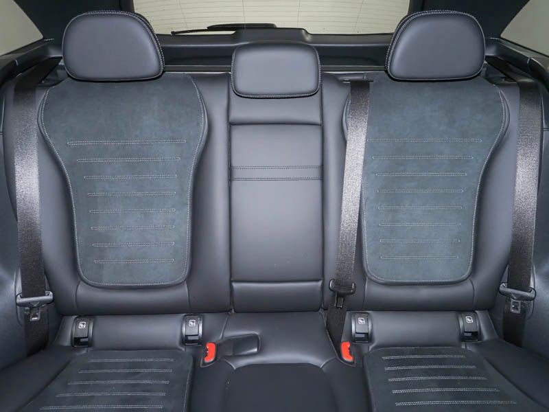 Mercedes-Benz GLC 300 de AMG 4M - Samsaru's Car Outlet
