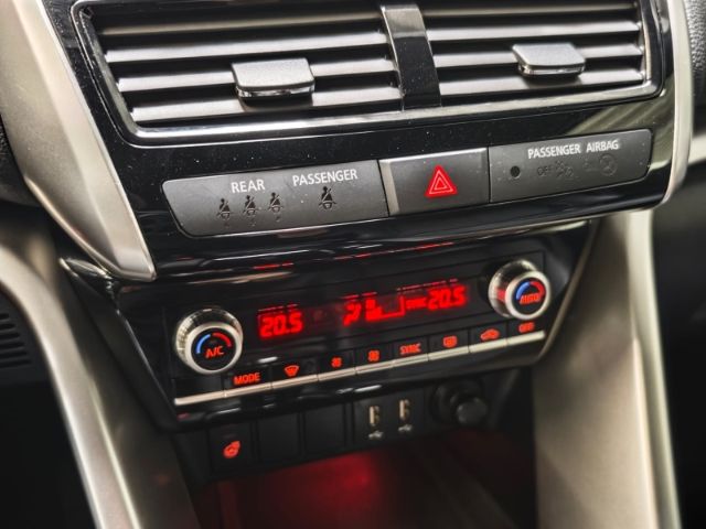 Mitsubishi Eclipse Cross Mitsubishi Plug-In Hybrid Plus Sel