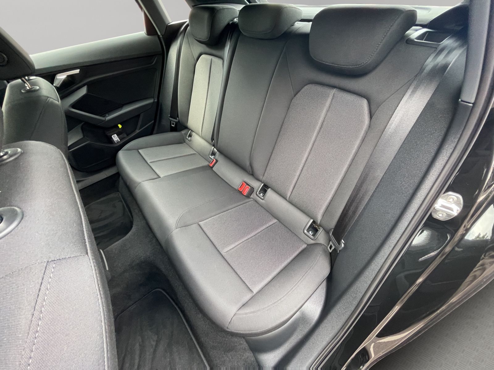 Audi A3 Sportback 30 TDI LED PDC CarPlay