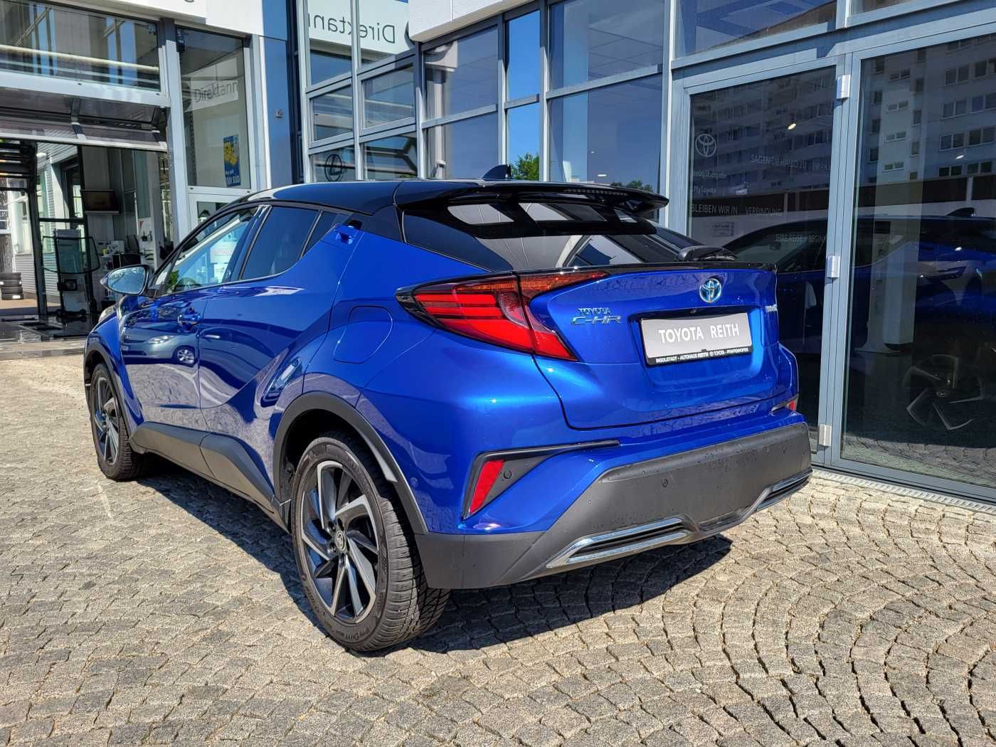 Toyota C-HR 2.0 Hybrid Team Deutschland - Samsaru's Car Outlet