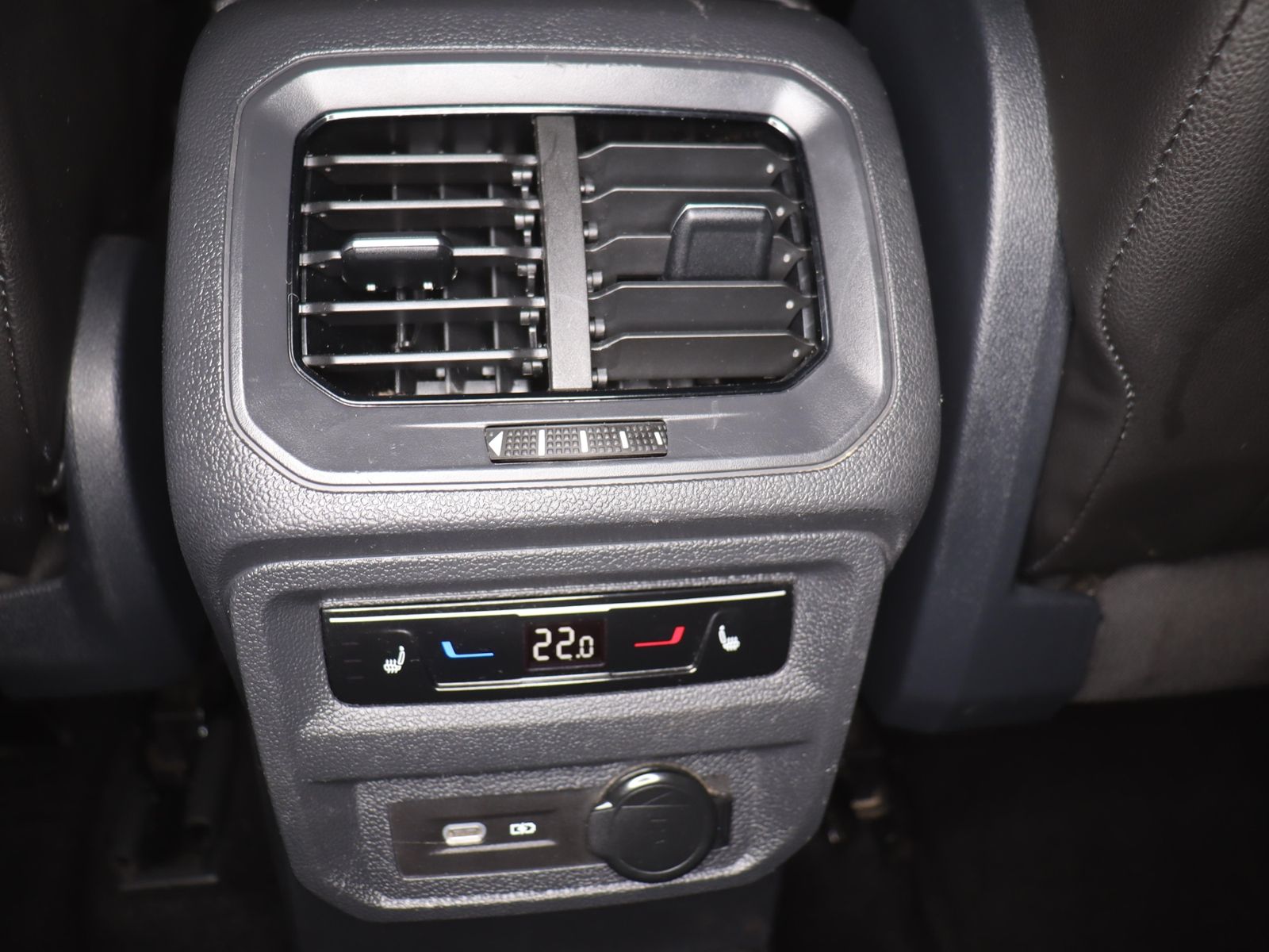 Seat Tarraco FR 2.0TDI DSG 350-ohne Anzahlung Navi AH