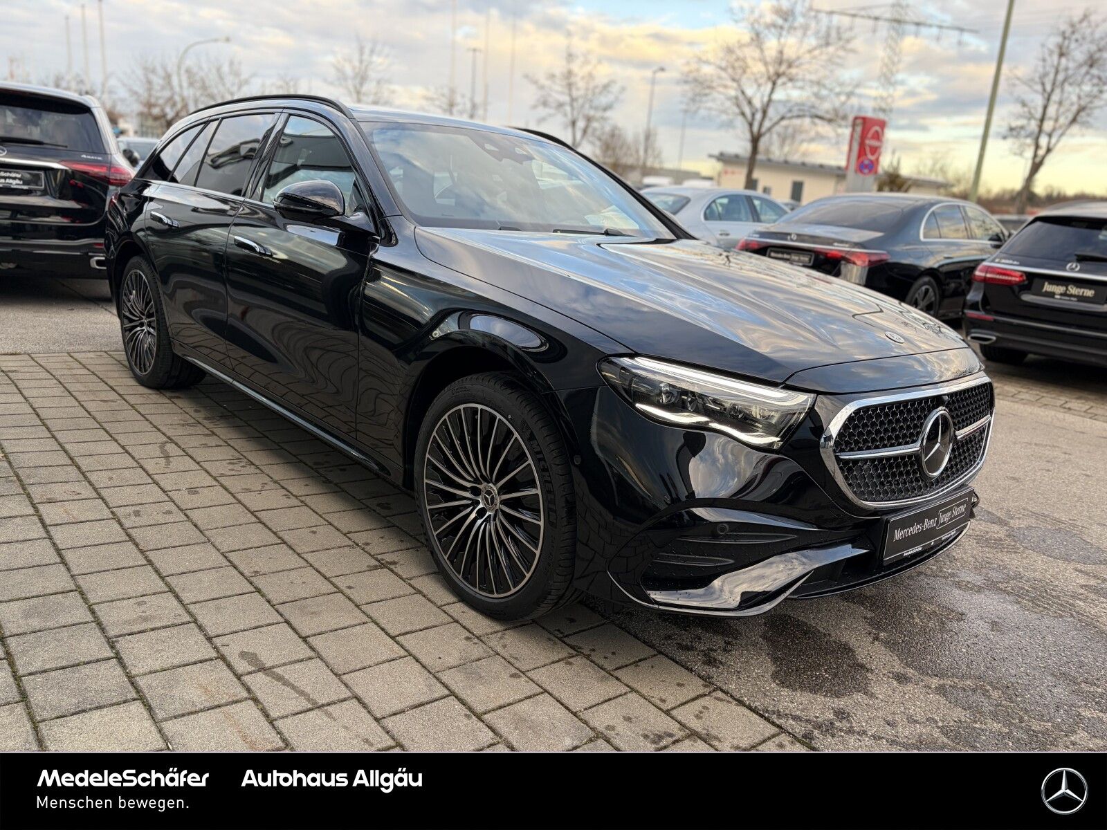 Mercedes-Benz E 450 d T 4M AMG Premium Air AHK Pano Sitzklima