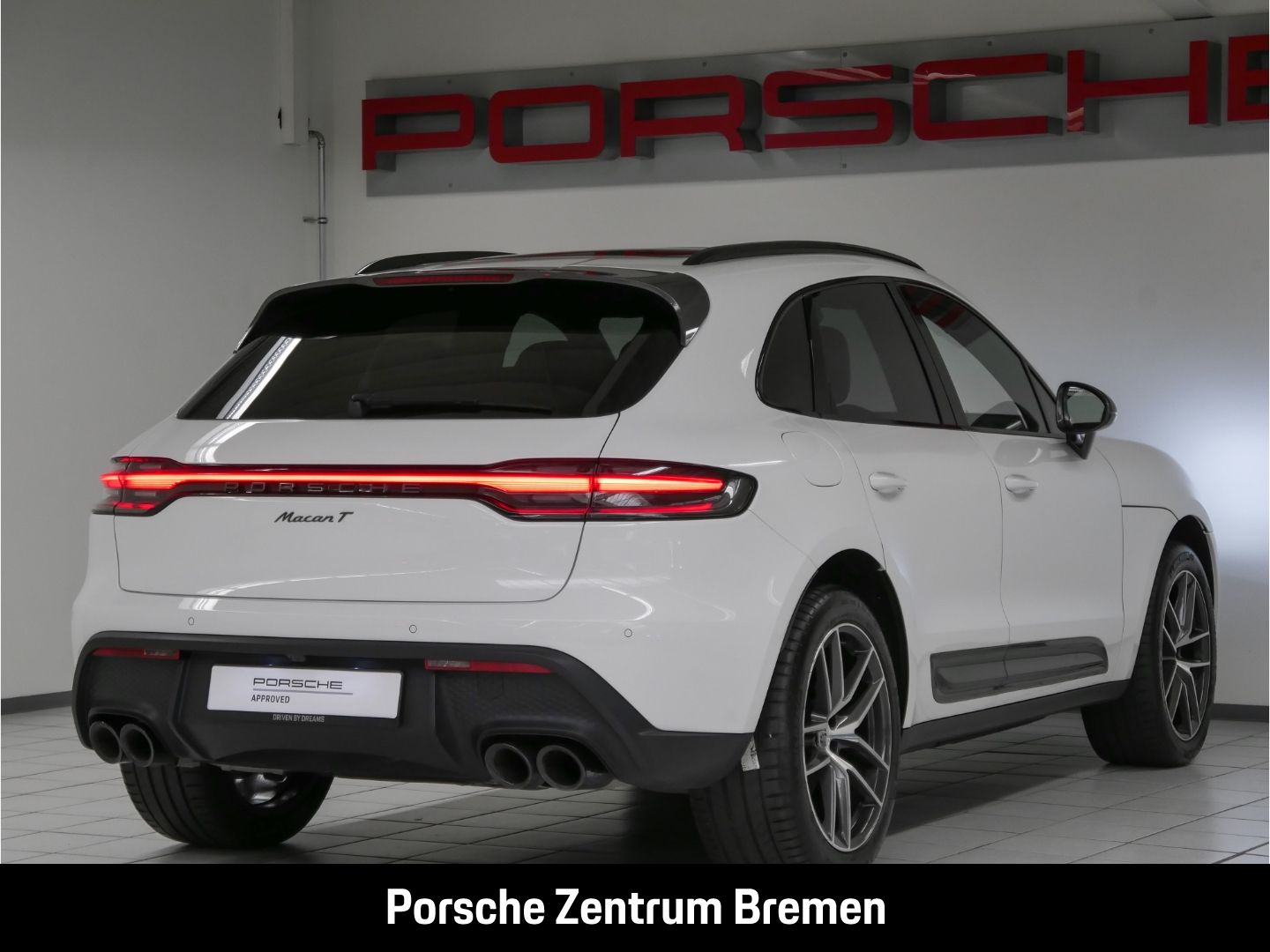 Porsche Macan T - Samsaru's Car Outlet