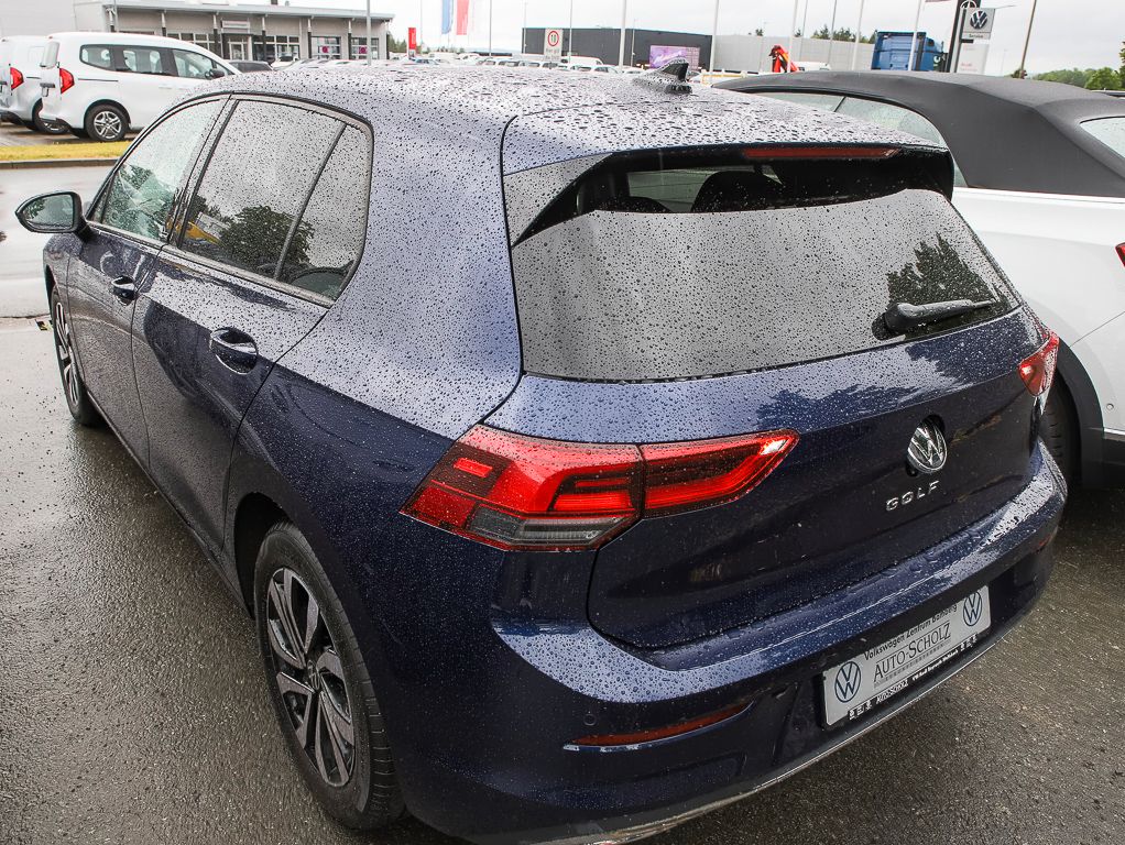Volkswagen Golf VIII 1.5 TSI ACTIVE - Samsaru's Car Outlet