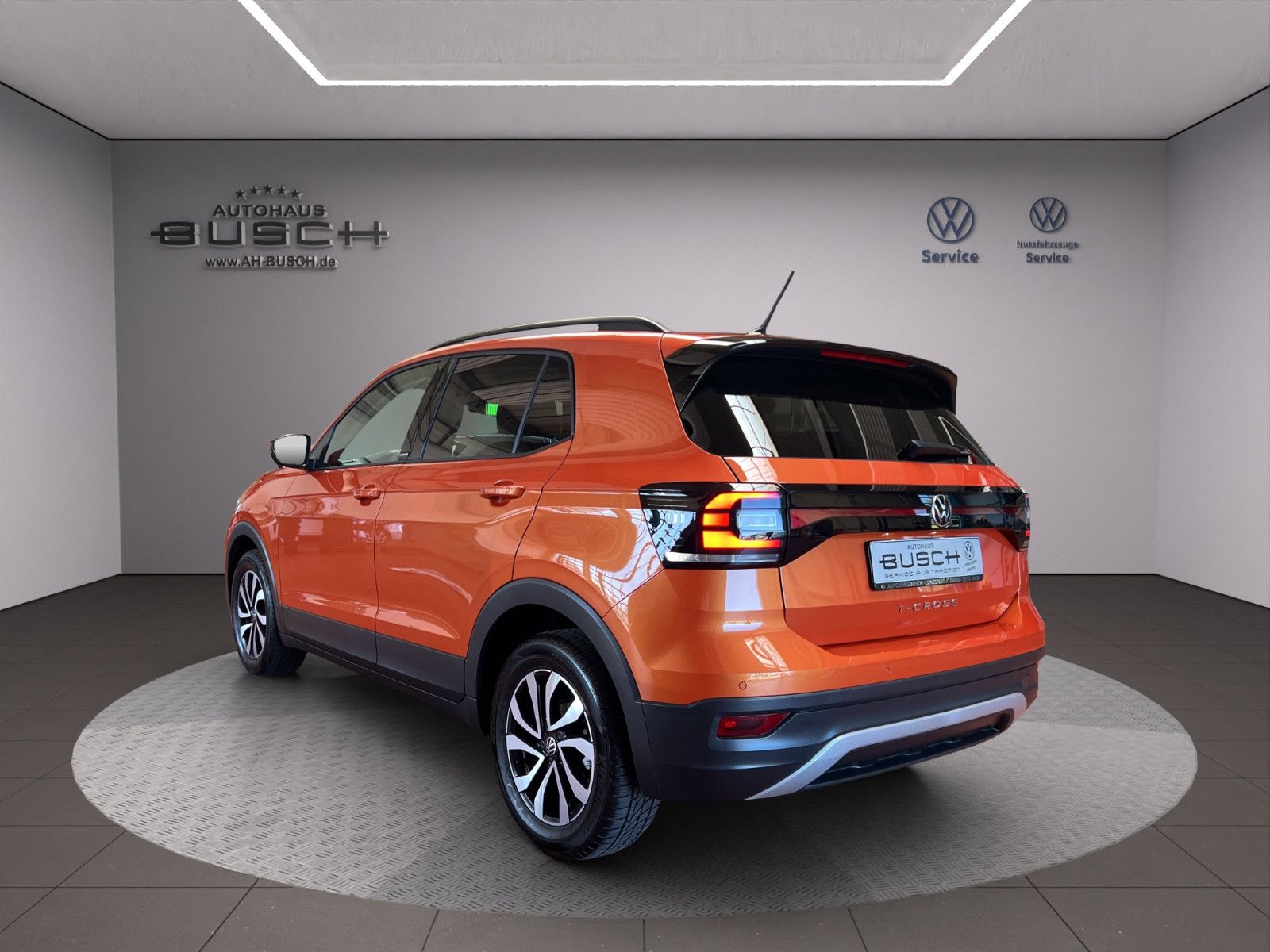 Volkswagen T-Cross Active 1.0l TSI - Samsaru's Car Outlet