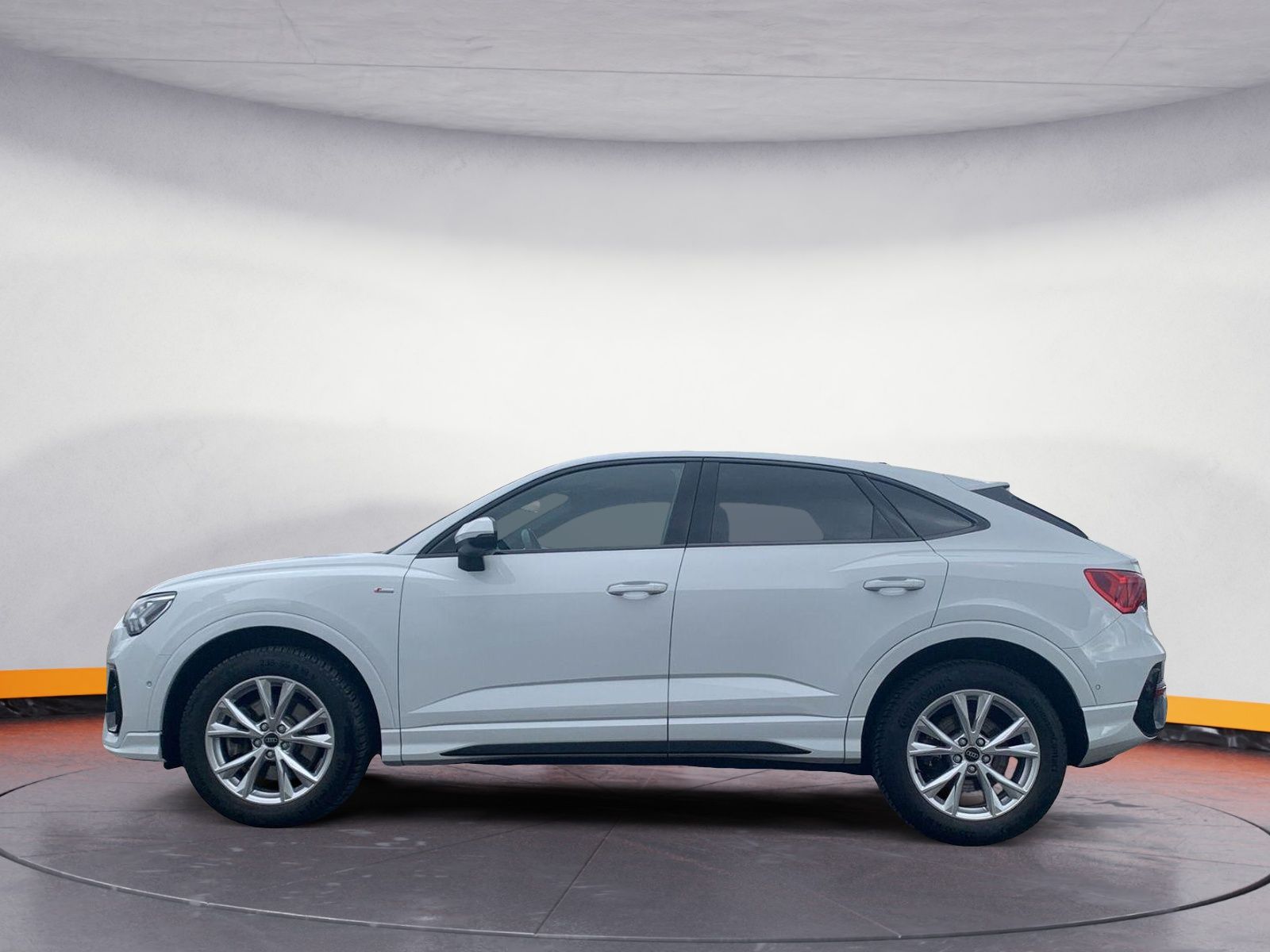 Audi Q3 Sportback 45 TFSI quattro S line - Samsaru's Car Outlet