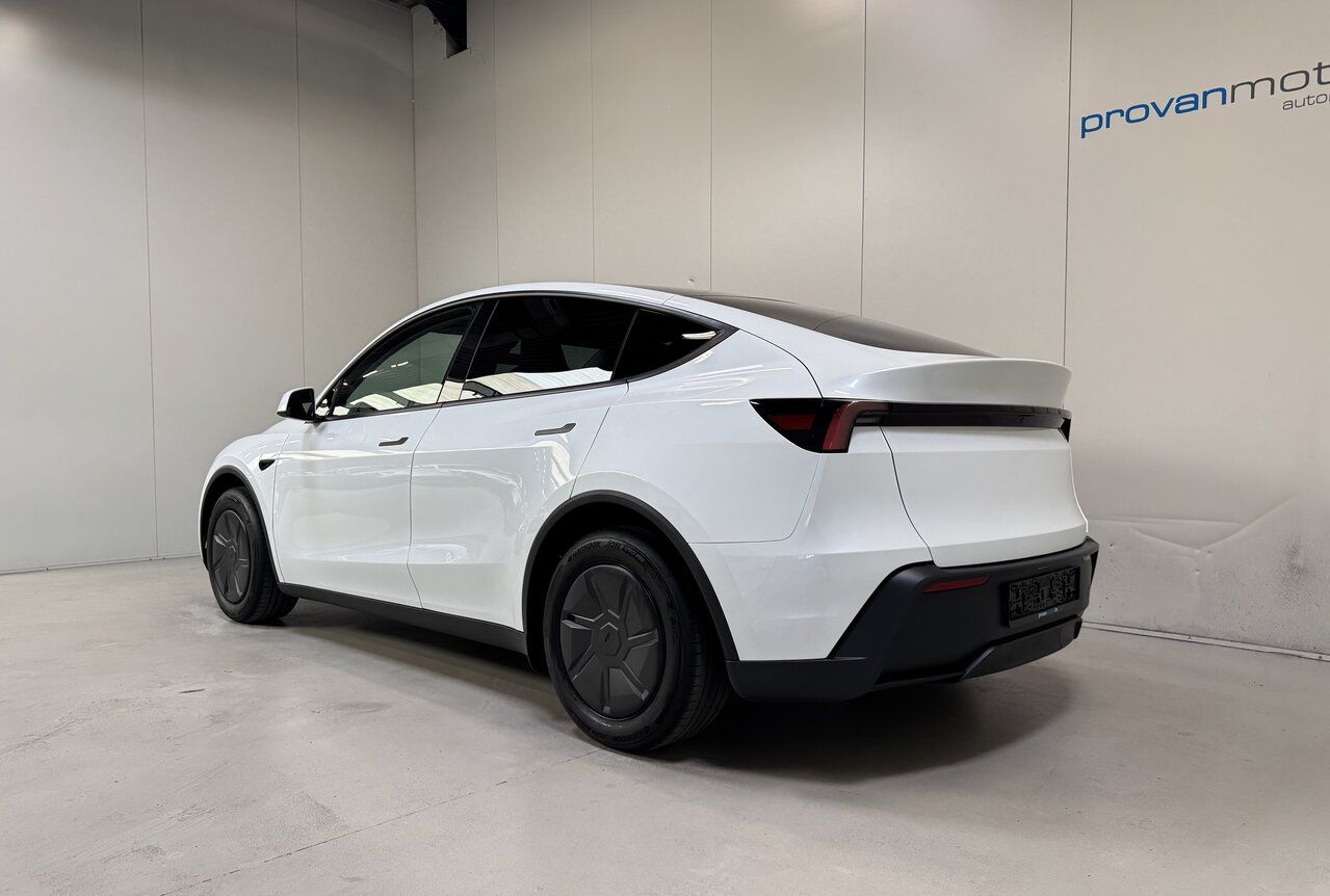 Tesla Model Y  Standard Range - 450 Km Range! Topstaat
