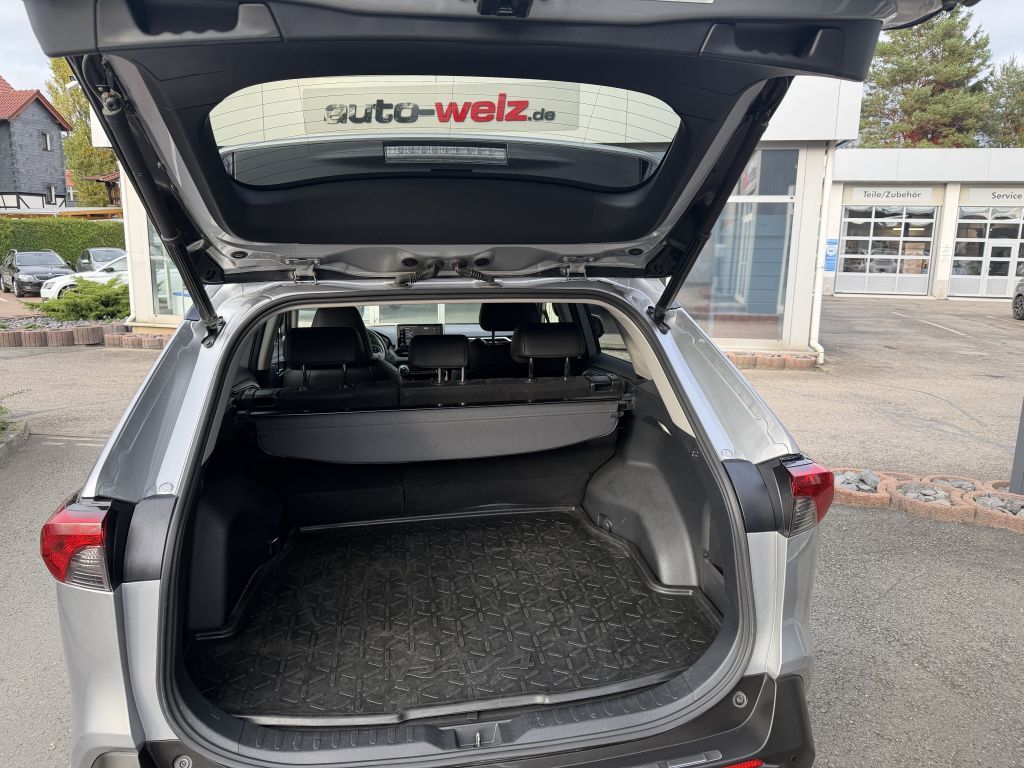 Toyota RAV 4 2.5 4x4 Hybrid 4x4 mit elektr. Heckklappe