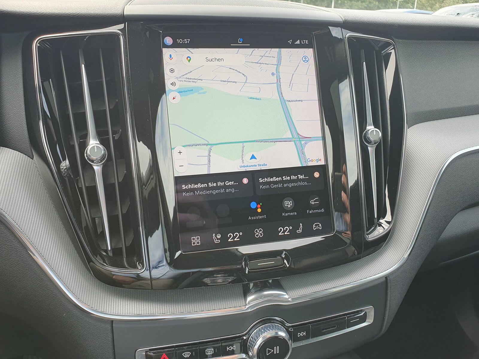Volvo XC60 Recharge T6 R-Design PANO|