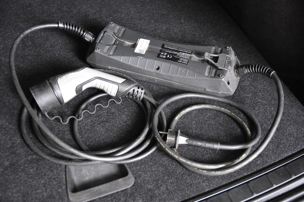 Volvo XC40 T4 Recharge - Samsaru's Car Outlet