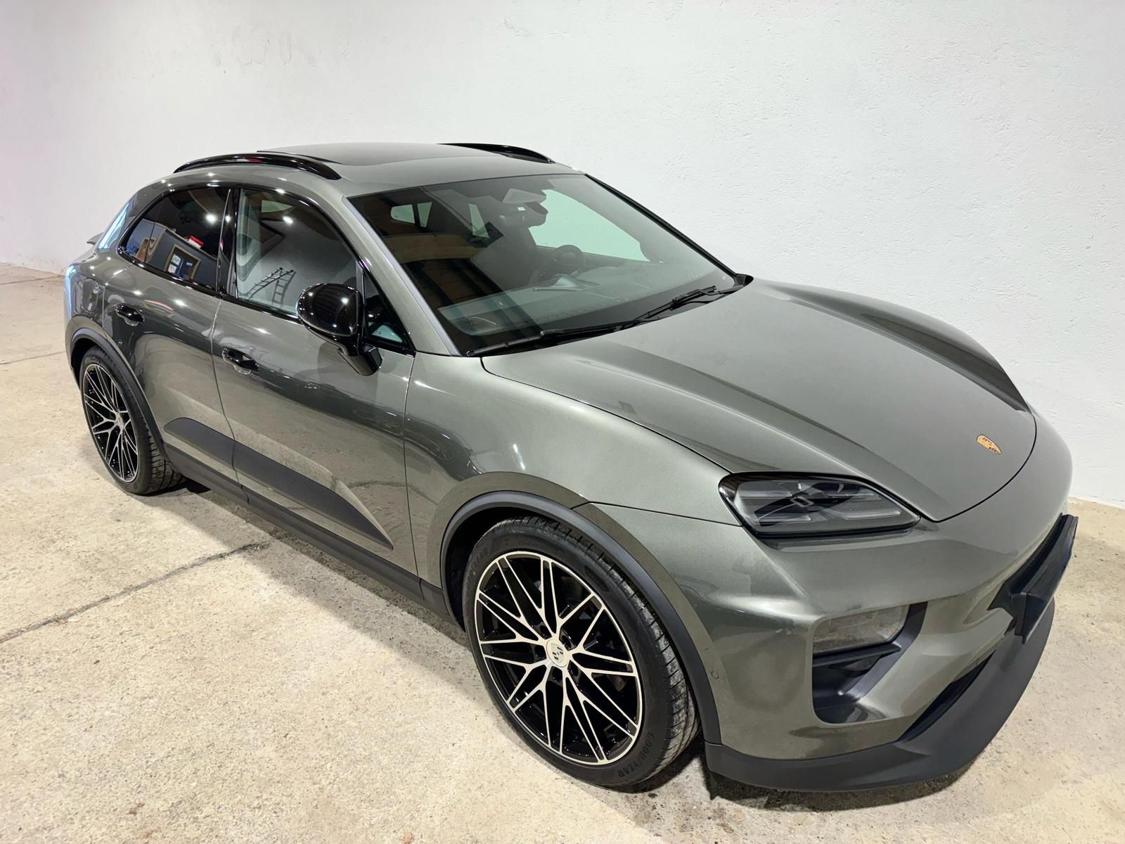 Porsche Macan Electric - Samsaru's Car Outlet