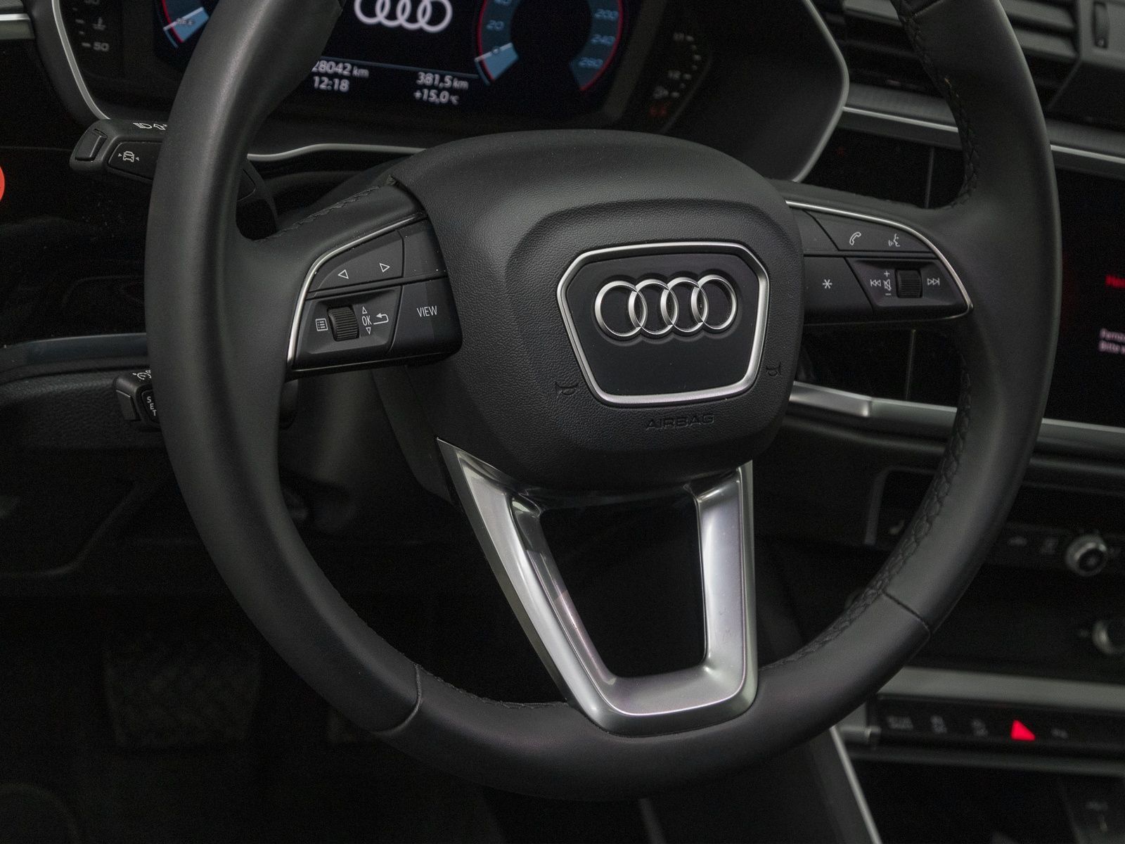 Audi Q3 Sportback 40 TFSI Q S LINE - Samsaru's Car Outlet