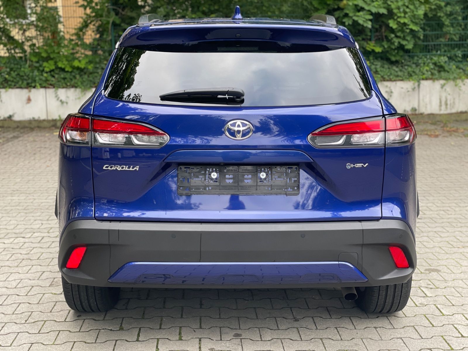 Toyota Corolla Cross Hybrid FWD Team Deutschland