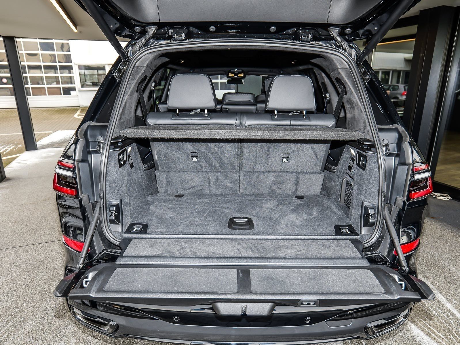 BMW X7 xDrive40d M Sport Pro DA Pro PA Prof Pano Sky