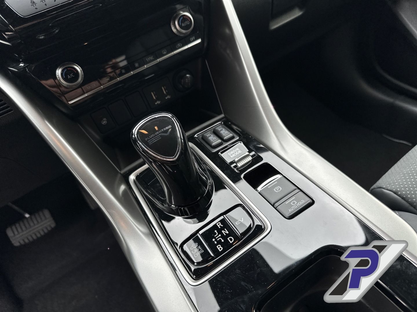 Mitsubishi Eclipse Cross Select Black Plug-In-Hybrid 4WD BI