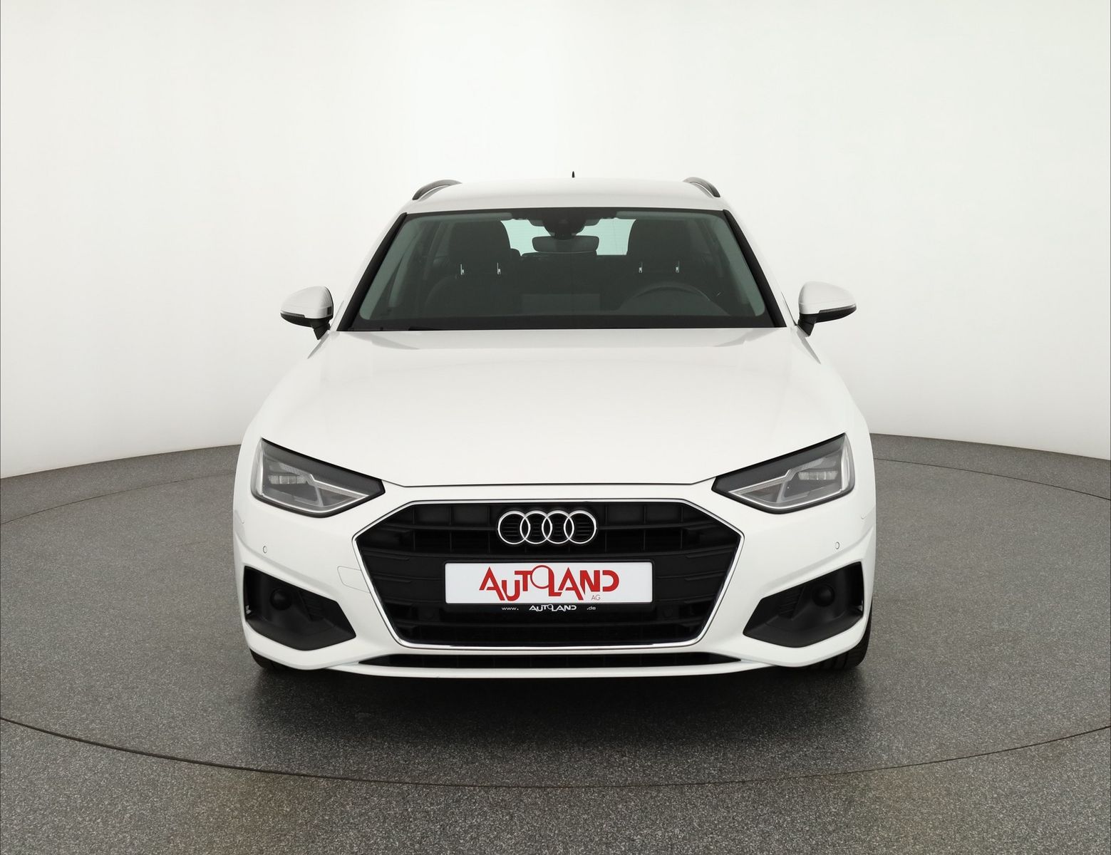 Audi A4 40 TDI Avant S-tronic - Samsaru's Car Outlet